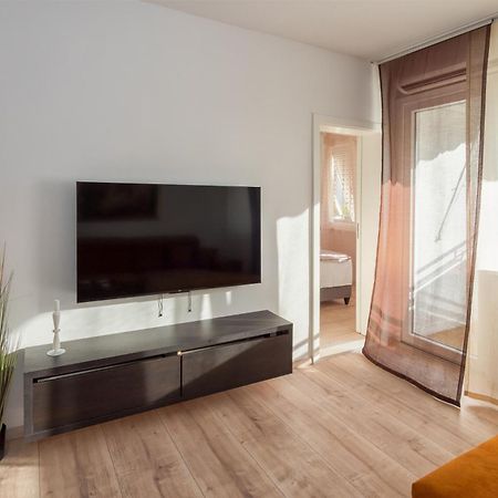 3-Bedroom Sea View Apartment - Balcony, Elevator - Spinut, Split 斯普利特 外观 照片