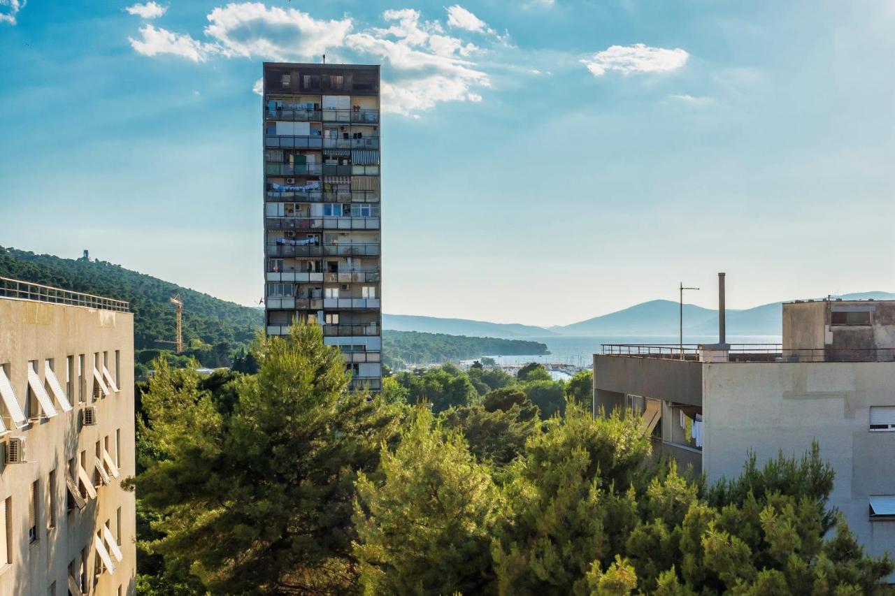3-Bedroom Sea View Apartment - Balcony, Elevator - Spinut, Split 斯普利特 外观 照片